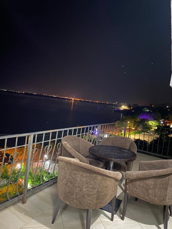 LakeFront House Široka Buitenkant foto