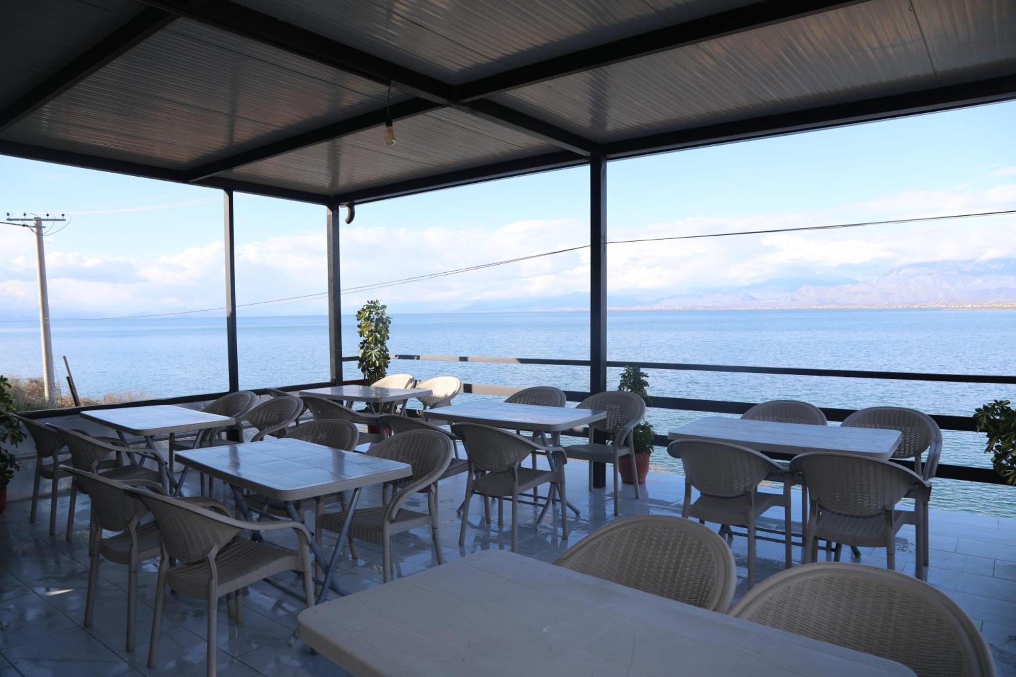 LakeFront House Široka Buitenkant foto